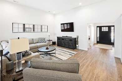 505 Vintage Ln, Pella, IA 50219 - photo 7