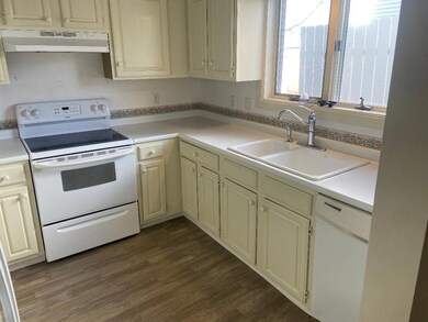 3 W West Harbor Pond Rd unit 3, Boothbay Harbor, ME 04538 - photo 3