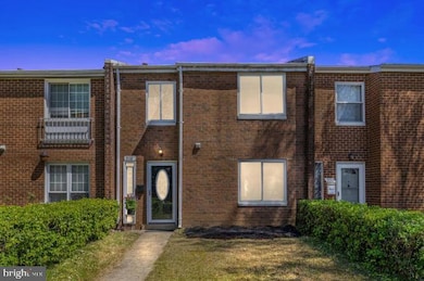 218 Stevenson Square, Alexandria, VA 22304 - photo 3