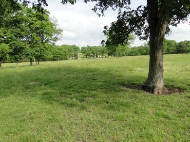 210 Uselton Rd, Shelbyville, TN 37160 - photo 7