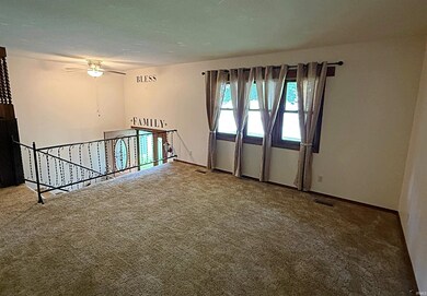 102 Jack Ct, Odon, IN 47562 - photo 4