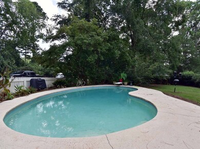 2616 Ridgewood Ln, Albany, GA 31707 - photo 6