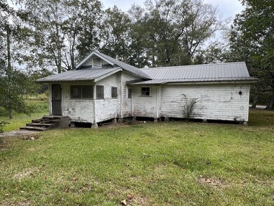 Cabin rear