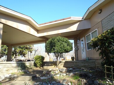 212 S Linda Dr, Shelbyville, TN 37160 - photo 4