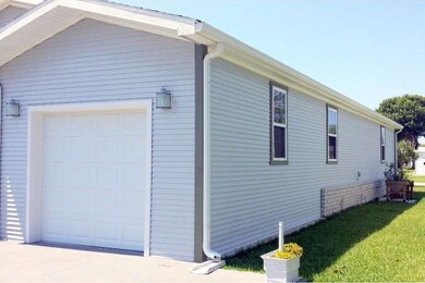 928 Fir St, Sebastian, FL 32976 - photo 6