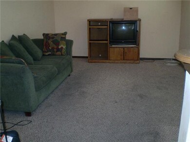 290 Yolanda Dr, El Paso, TX 79915 - photo 3