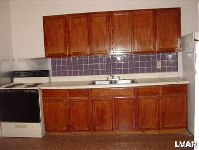 1337 W Chew St unit 2, Allentown, PA 18102 - photo 3