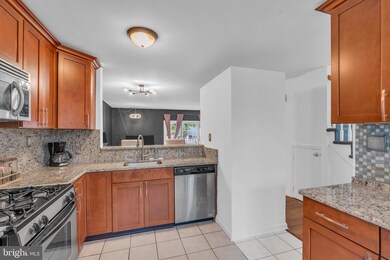 11 Hopkinson Ct, East Windsor, NJ 08520 - photo 7