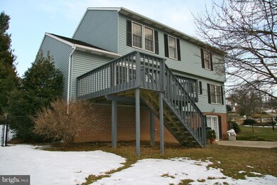 1 Grove Creek Cir, Smithsburg, MD 21783 - photo 2