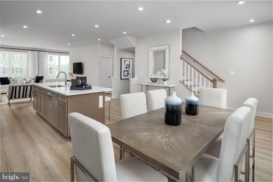 7688 Blackbriar Way, Laurel, MD 20723 - photo 7