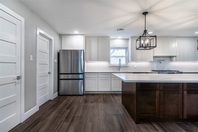 5055 Fallen Oaks Dr, Houston, TX 77091 - photo 7