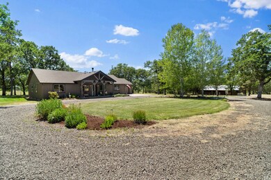 32_5067 dodge rd, white city-31