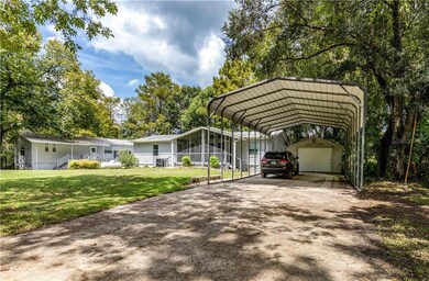 2 homes, garage/workshop, RV parking