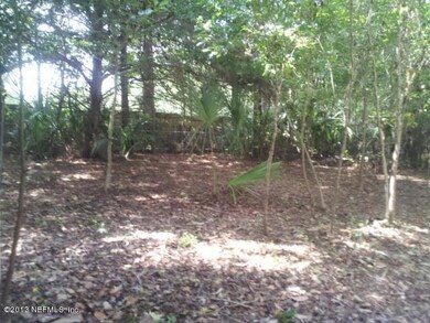 4942 Redstone Dr, Jacksonville, FL 32210 - photo 3