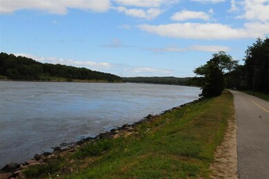 7 Farnum Rd, Buzzards Bay, MA 02532 - photo 4