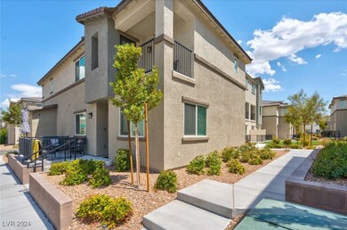 2843 Azure Breeze Ln unit 3, Las Vegas, NV 89183 - photo 4