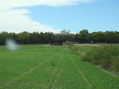 1125 County Road 4215, Bonham, TX 75418 - photo 5