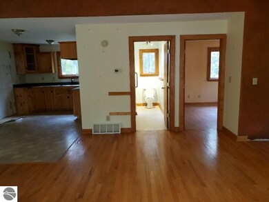 1600 S Jackson Ave, Harrison, MI 48625 - photo 7