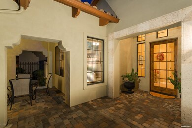 Courtyard with eating area