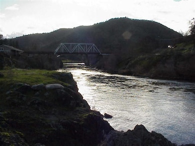 201 Upper River Rd, Gold Hill, OR 97525 - photo 5