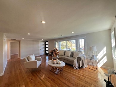 109 Kaufman Rd, Tiverton, RI 02878 - photo 2