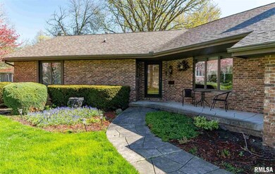 414 Peoria St, Lincoln, IL 62656 - photo 3