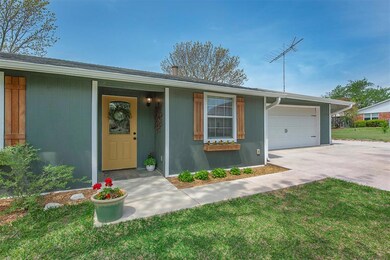 103 Lora Ln, Weatherford, TX 76088 - photo 3