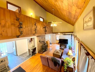 19 Partridge Valley Rd, Southbridge, MA 01550 - photo 3