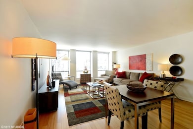 Plaza on Dewitt unit 2603, Chicago, IL 60611 - photo 3