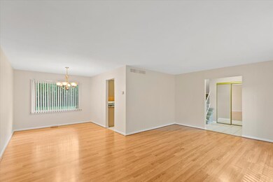 17618 Hawthorne Dr, Country Club Hills, IL 60478 - photo 4