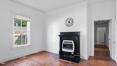 06-Finished 232 Burwell Ave (3 of 7)