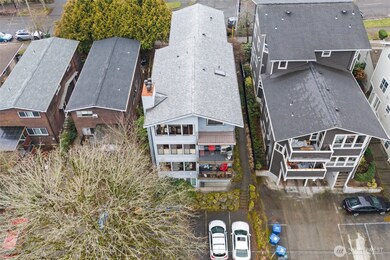 174 Florentia St unit 401, Seattle, WA 98109 - photo 2