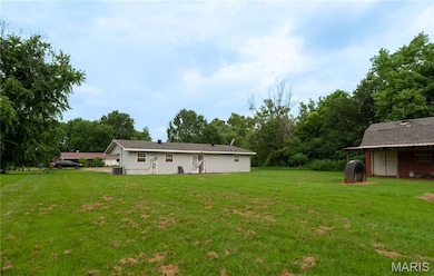 39352 W Sue Dr, Malden, MO 63863 - photo 2