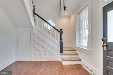 209 E 6th Ave, Ranson, WV 25438 - photo 5