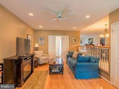 403 Saratoga Dr, Cherry Hill, NJ 08002 - photo 4