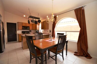 Dining Room & Kitchen