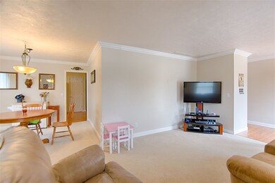 5599 Kenwood Dr, Newburgh, IN 47630 - photo 6