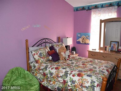 22454 Brick Haven Way, Clarksburg, MD 20871 - photo 4