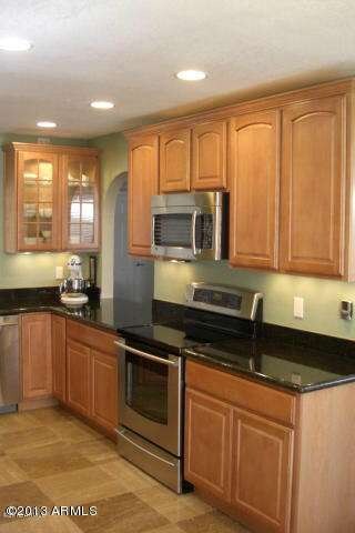 Premium Raised Maple Cabinets and Granit