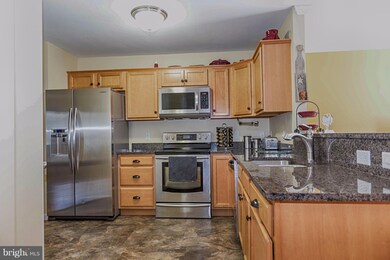 588 Governors Ct, Chambersburg, PA 17201 - photo 6