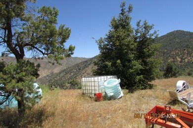 153 Acres Mountain Top Retreat