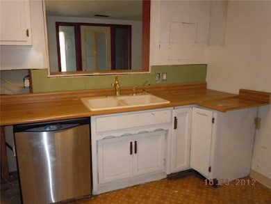 4826 E 18th St, Indianapolis, IN 46218 - photo 5