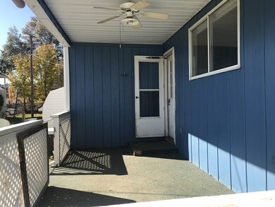 926 Florida St, Milton, WV 25541 - photo 5