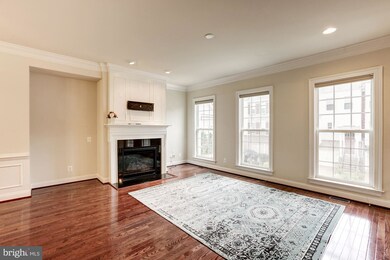 25445 Hopton House Terrace, Chantilly, VA 20152 - photo 4