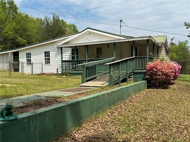 336 Capps Rd, Walhalla, SC 29691 - photo 5