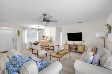 9511 Richmond Cir, Boca Raton, FL 33434 - photo 7