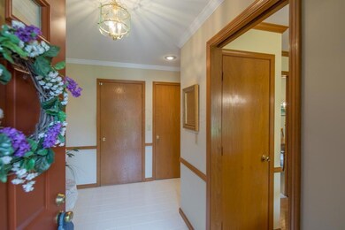 1 entry inside