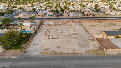 2010 Goldhill Ave, Las Vegas, NV 89106 - photo 2
