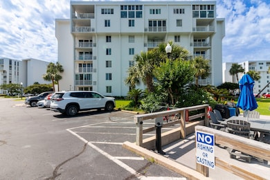1-web-or-mls-30-moreno-point-rd