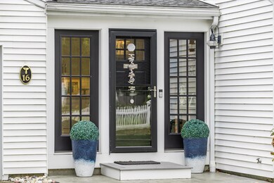 16 Hudson St, Falmouth, MA 02540 - photo 6